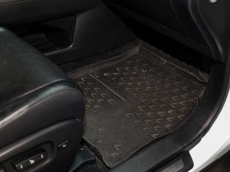gumeni tepisi za auto